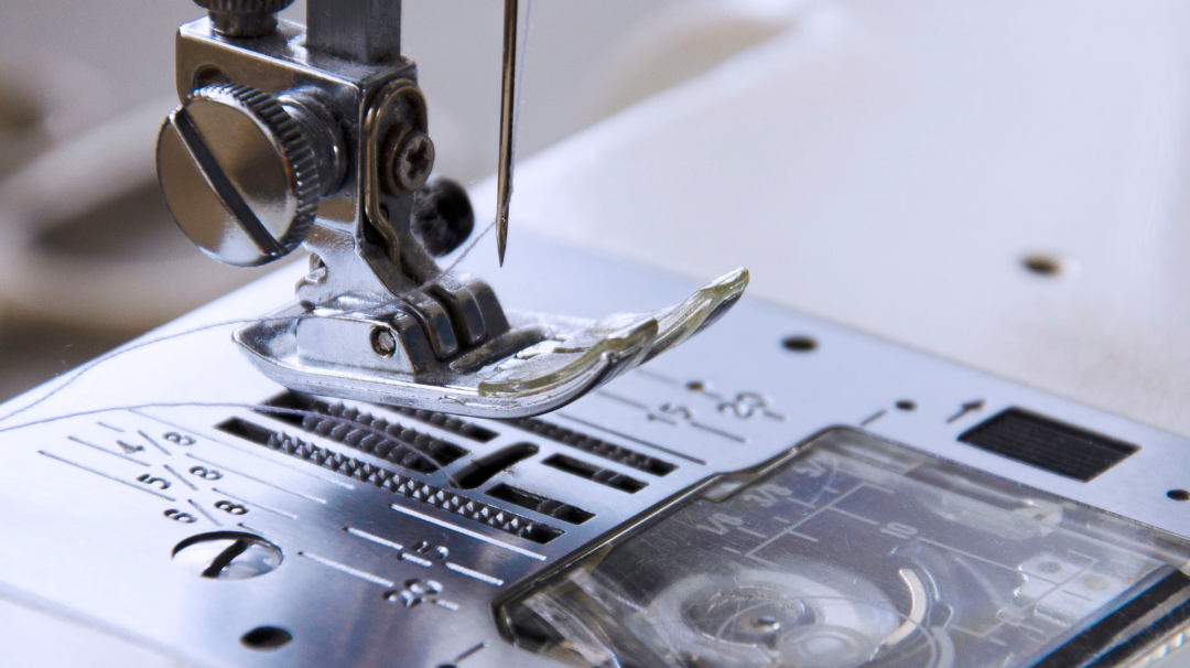 What kind of sewing machine needles do I need? - ANSWERED-Melco Fabrics-sewing-tips-beginners-learn-to-sew